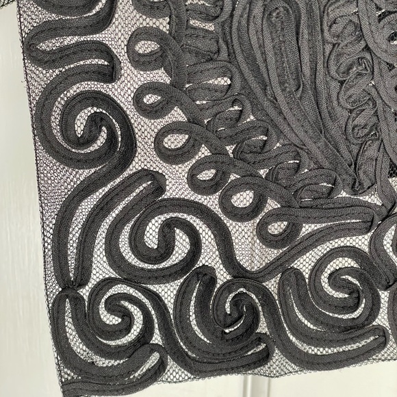 Vintage black lace sleeveless top XL - Picture 4 of 10